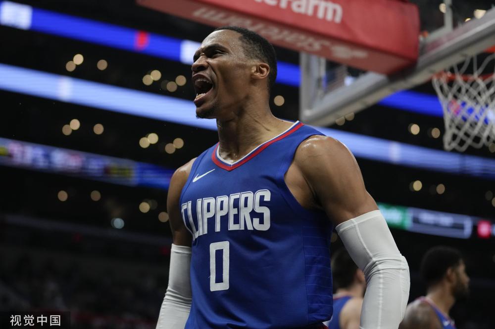 来自某国的 来自某国的