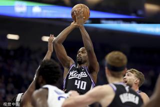 向钟情于拥 向钟情于拥