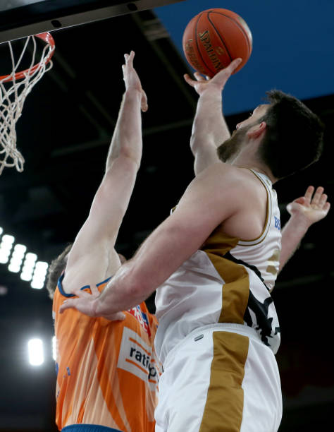 0笑到最后 0笑到最后